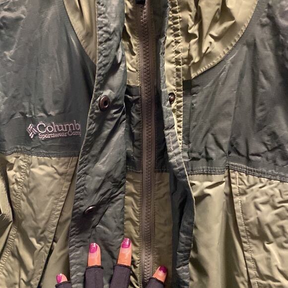 Columbia Omni tech waterproof breathable adjustable cinched waist Jacket size S - Picture 8 of 11